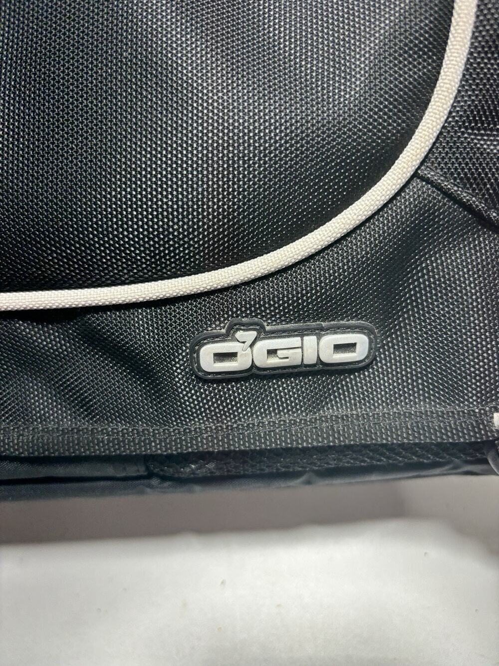 OGIO Laptop Messenger Bag Black Business Computer Briefcase